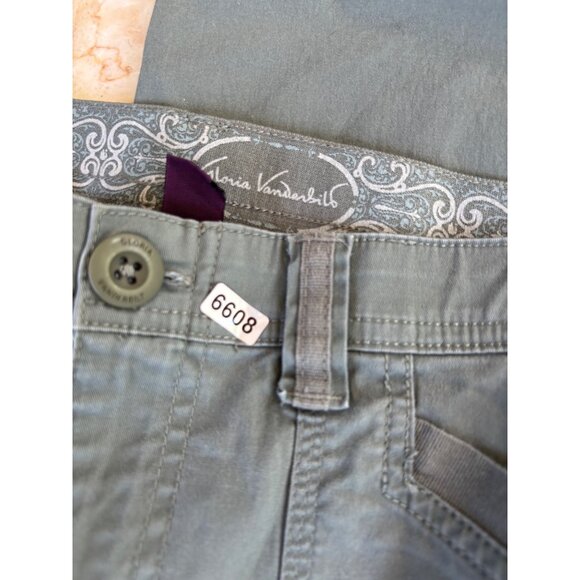 Gloria Vanderbilt Cargo Capri Pants Size 8 Green With Pockets Button & Zip Closu - Picture 4 of 6